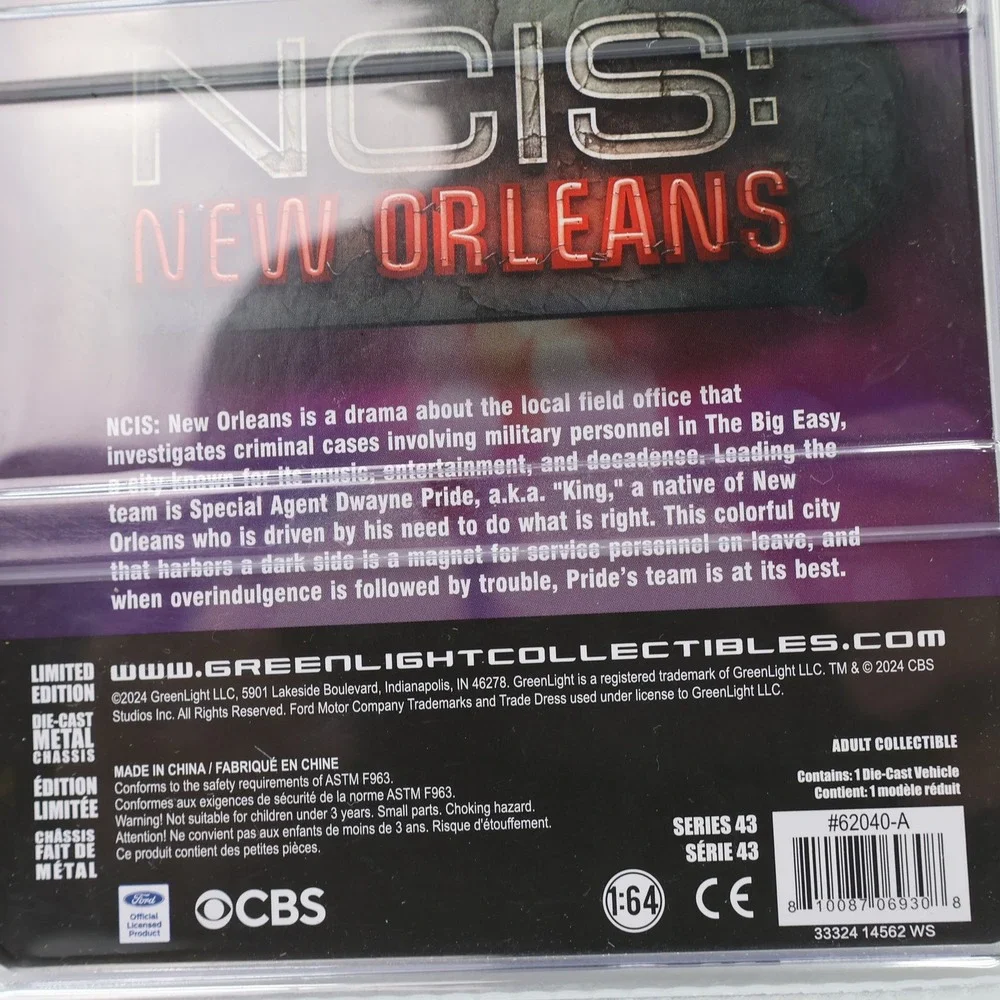 GreenLight NCIS New Orleans 2015 Ford Explorer 1:64 Grey NEW Hollywood Series 43